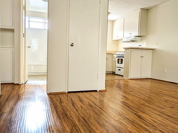 2nd image of 6226 Craner Ave #12