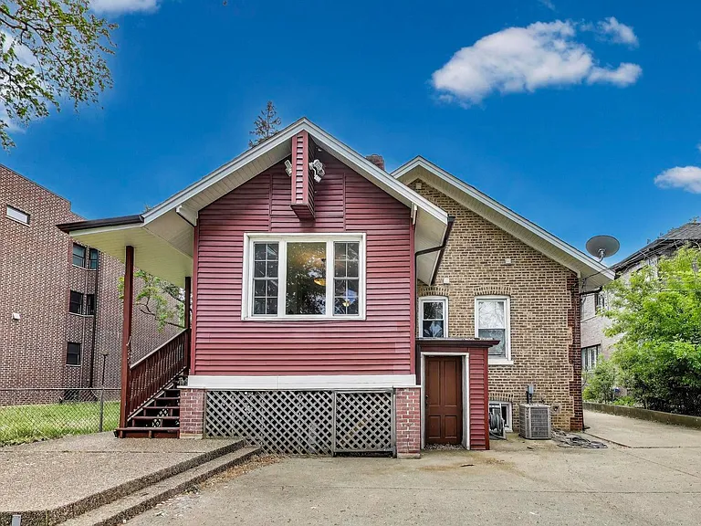 36 E Touhy Ave — Photo 19