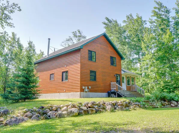 12846 Wichingen Rd, Hibbing, MN 55746