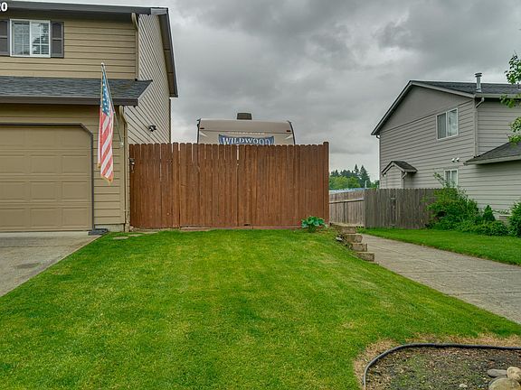 5th image of 8709 NE 103rd Ave
