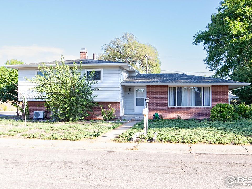 1st image of 828 Glenora St