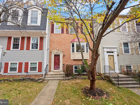 13904 Woods Run Ct, Centreville, VA 20121