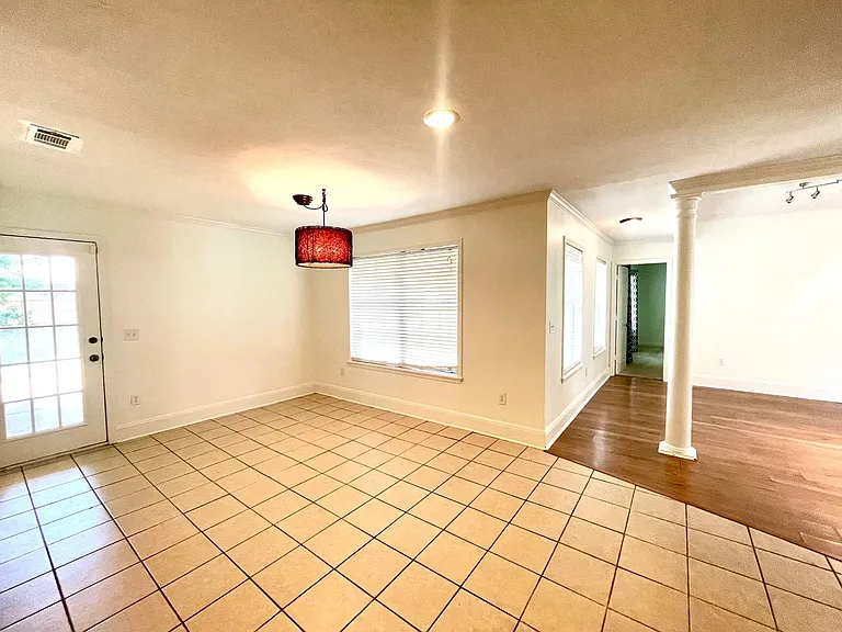208 Chestnut Dr — Photo 15