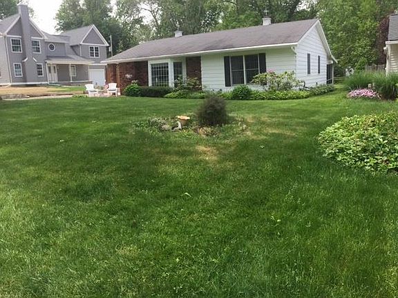 3rd image of 1320 Cumings Blvd