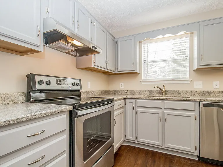 6005 Bradford Hills Dr — Photo 6