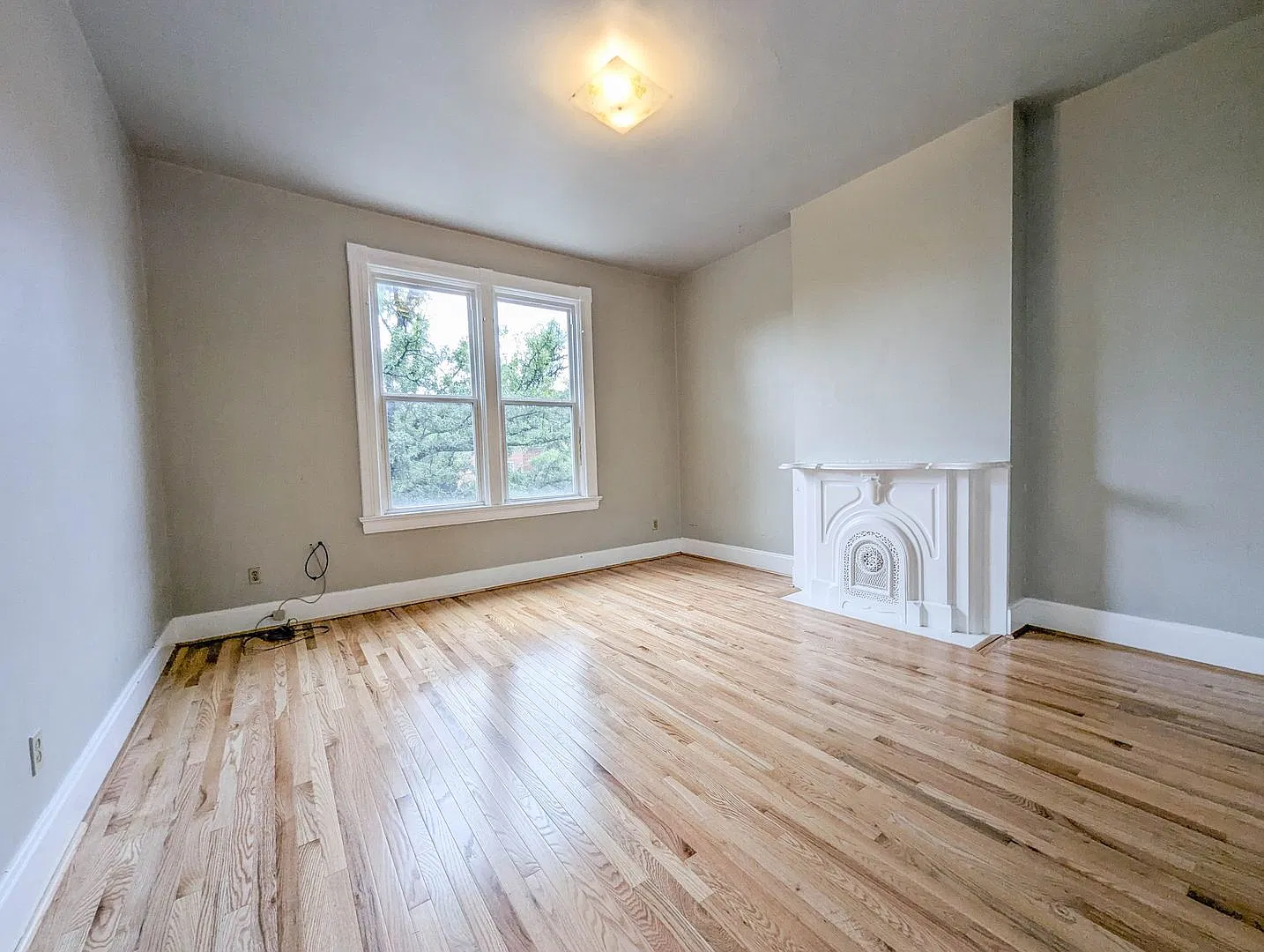 24 Conklin Apts — Photo 4