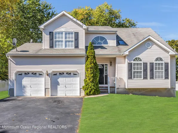 23 Jacqueline Court, Lanoka Harbor, NJ 08734