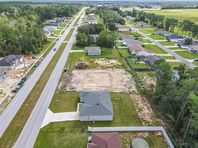 406 Marion Oaks Trl — Photo 63
