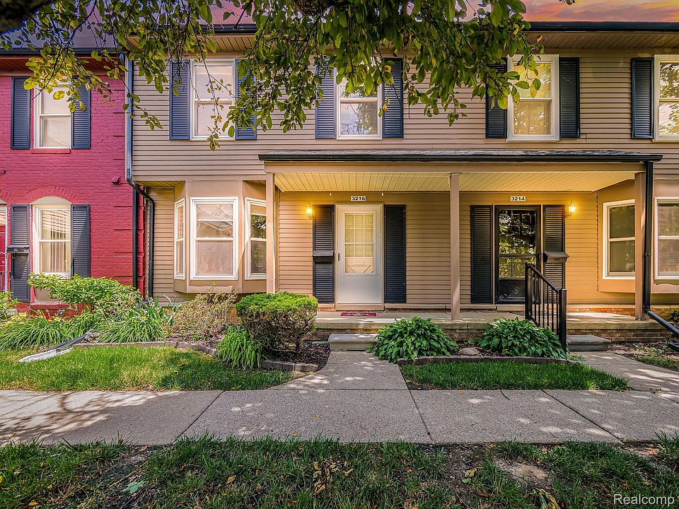 1st image of 3216 Bolgos Cir