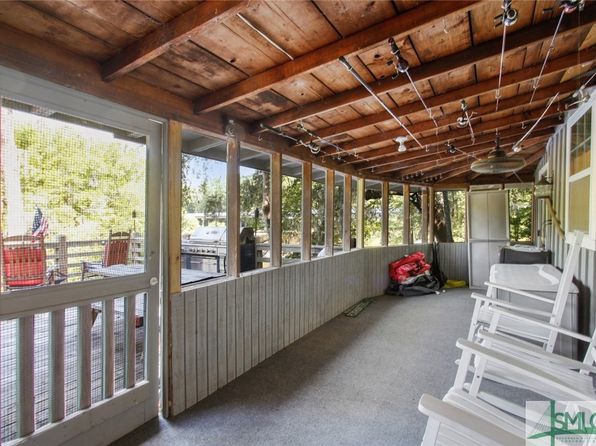 110 Yarbrough Landing Rd, Bloomingdale, GA 31302