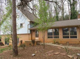 215 Shoreline Ln, Westminster, SC 29693