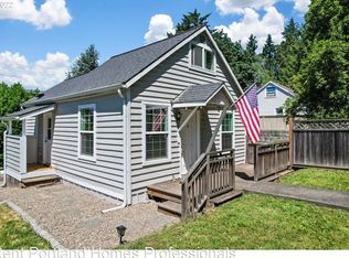 9139 SW Terwilliger Blvd, Portland, OR 97219