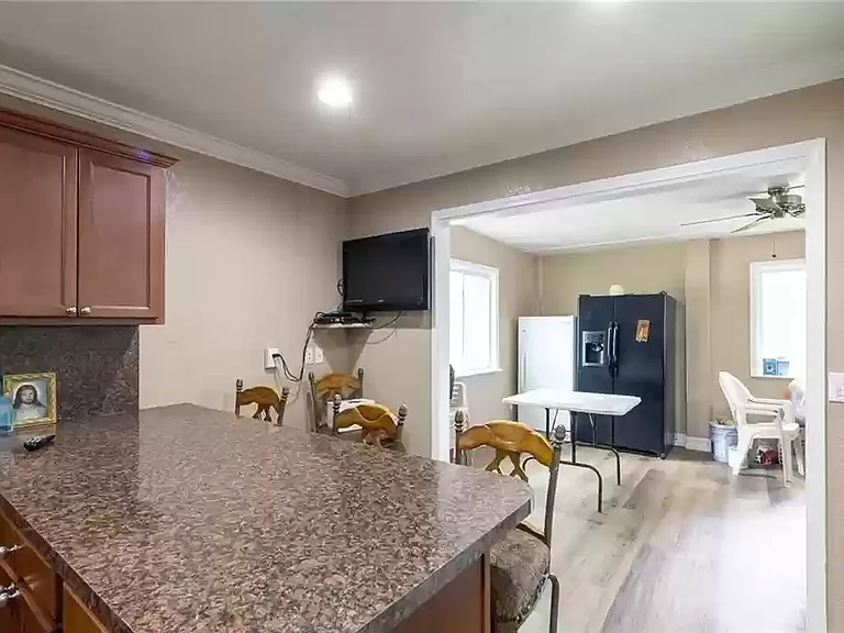 Saybrook Cir NW — Photo 77