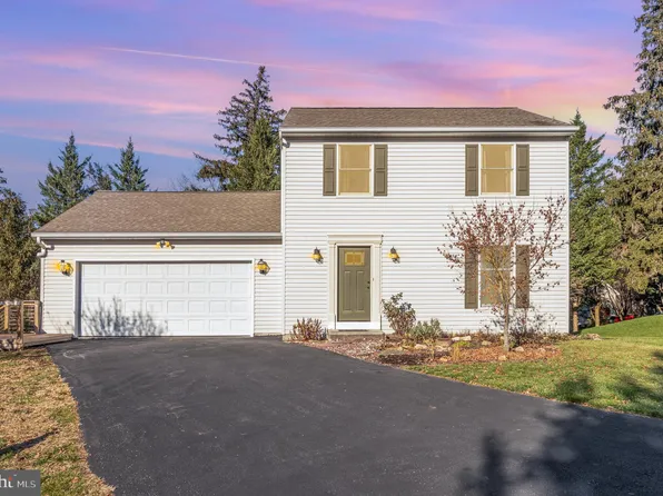 1 Yankee Dr, Mount Holly Springs, PA 17065