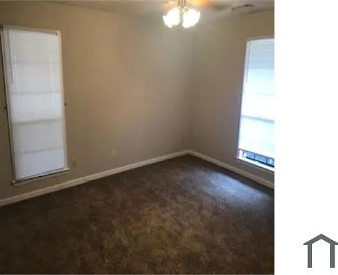 537 Forest Park Dr — Photo 3
