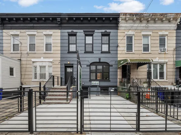 355 East 51st Street image 1 of 15