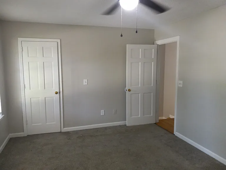 307 Sheri Place Ln #B — Photo 7