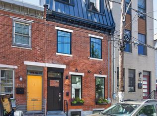 2040 Pemberton St, Philadelphia, PA 19146