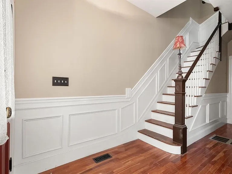 58 G St — Photo 13