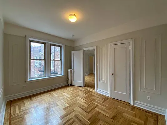 Rented by Oxford Property Group | media 25