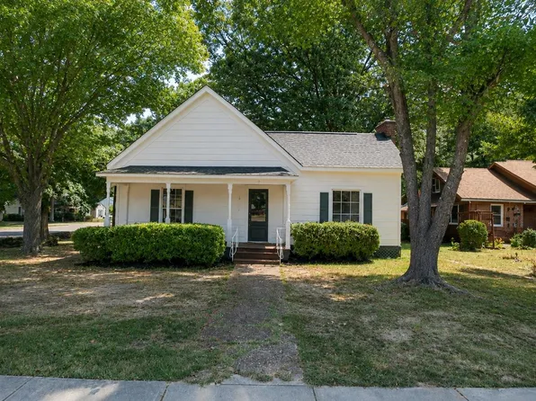 2978 Court St, Bartlett, TN 38134