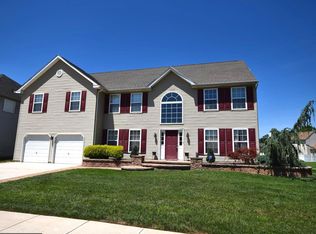 133 Quiet Rd, Sicklerville, NJ 08081