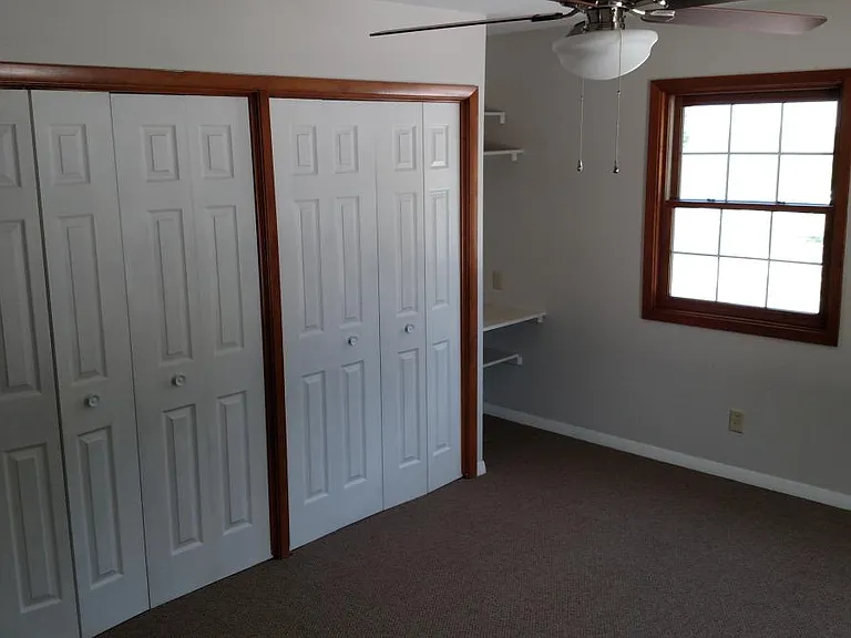407 N Marshall St — Photo 4