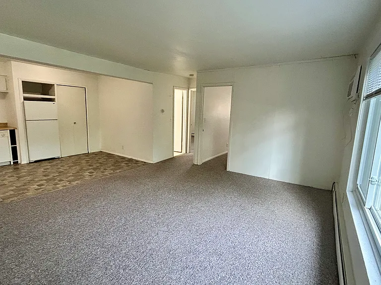 7 S Normal St #5 — Photo 3