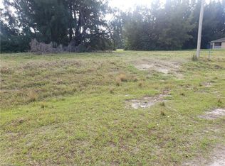 617 SW 19th Ave, Cape Coral, FL 33991
