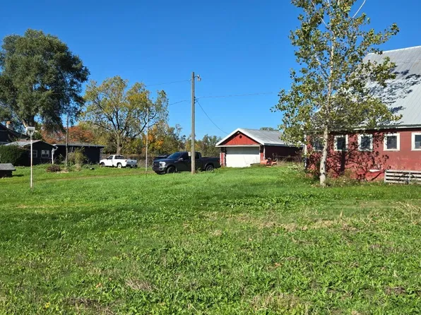 2198 W Baseline Rd, Albion, IN 46701