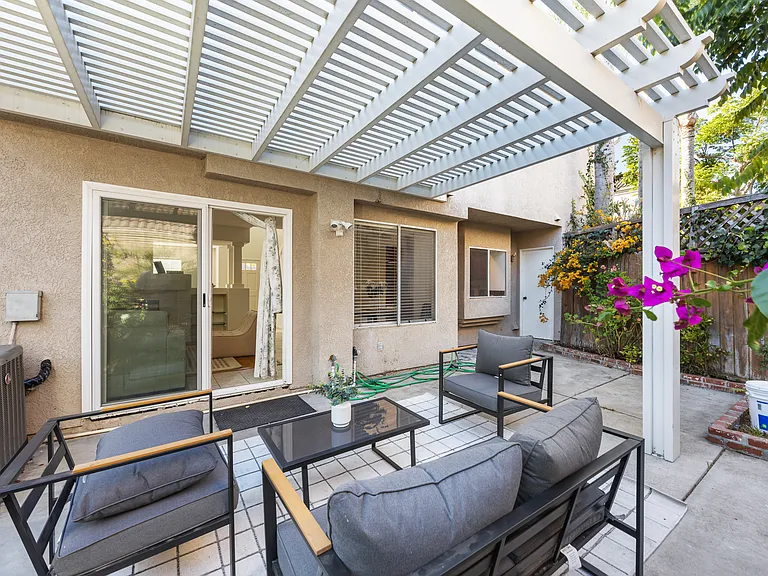 16 Santa Clara St #1 — Photo 39