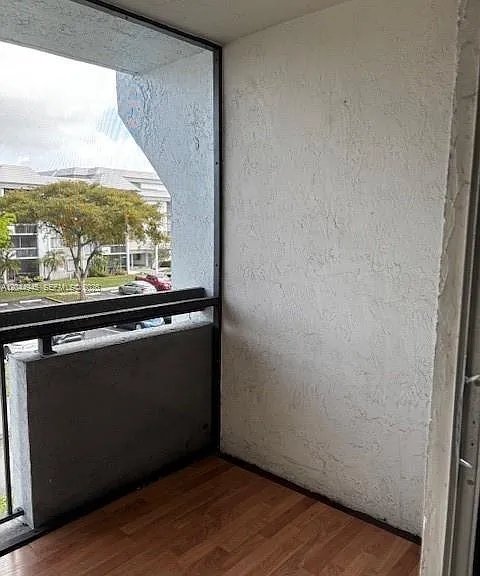731 N Pine Island Rd #305 — Photo 9