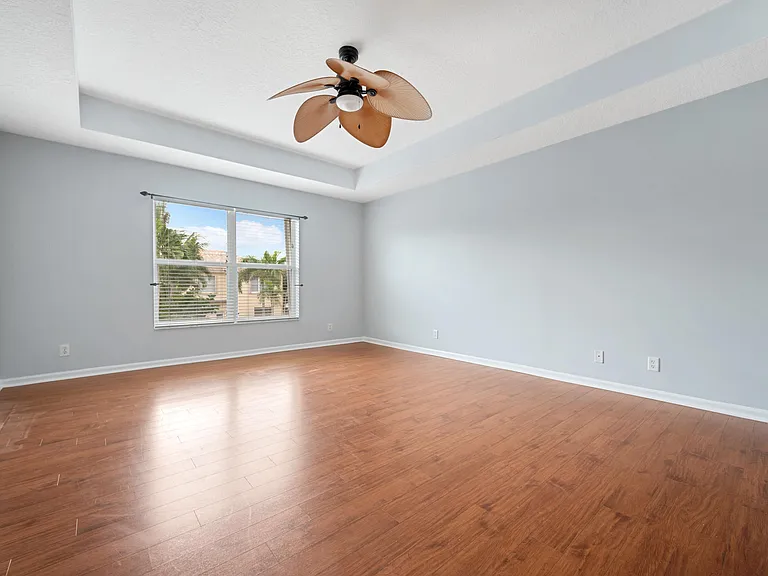 3190 El Camino Real — Photo 9