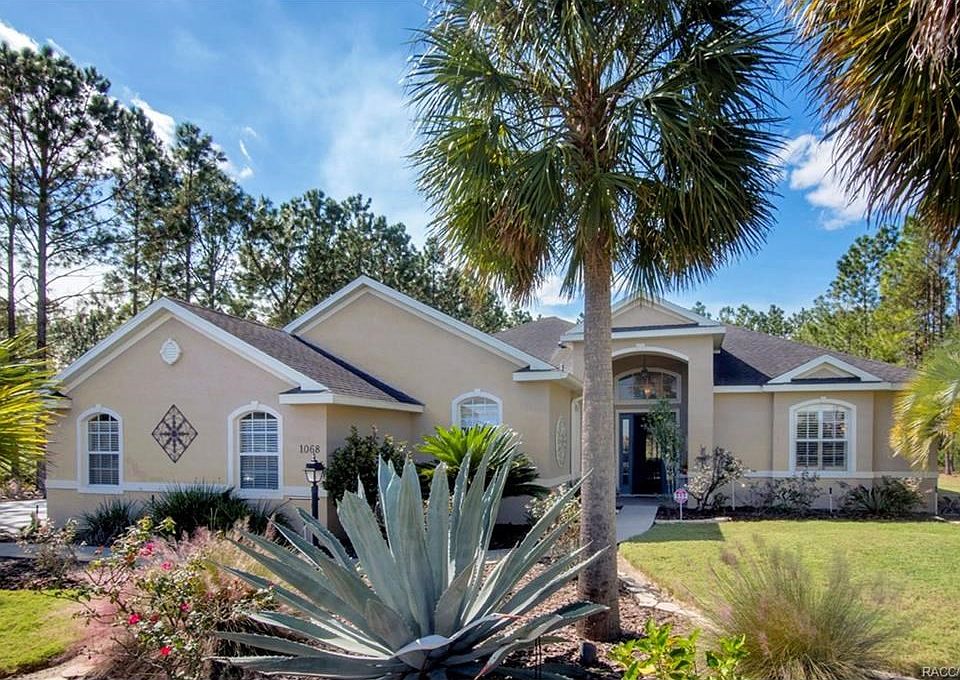 1068 E. Crown Of Roses