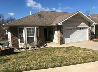 893 Winetavern Rd, Osage Beach, MO 65065