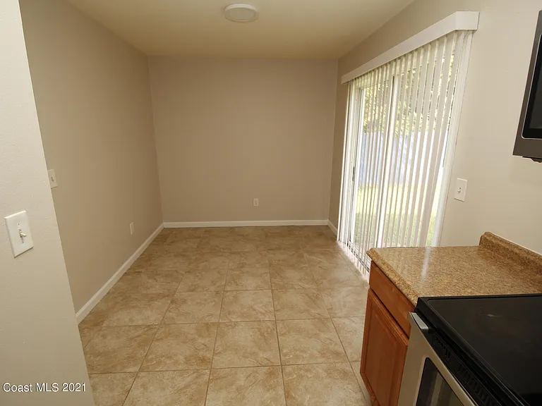 151 Mabry St — Photo 9