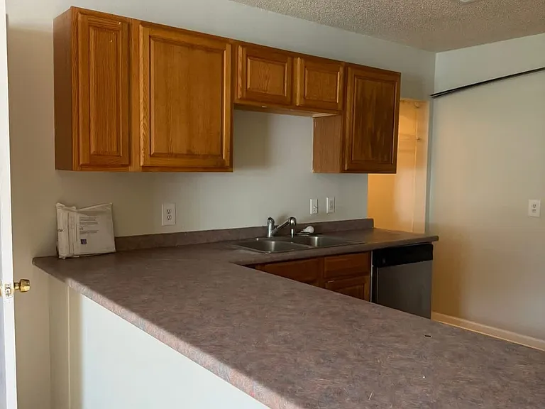 1003 School St #A — Photo 7