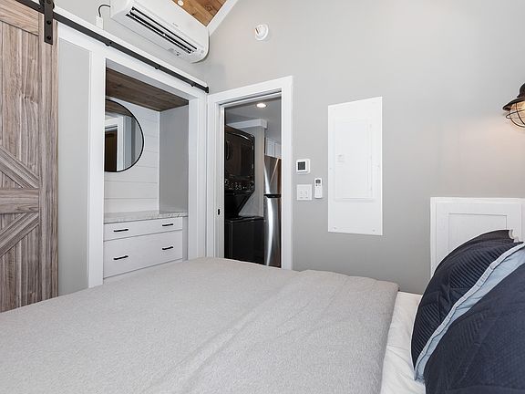 Coldwater Primary Bedroom