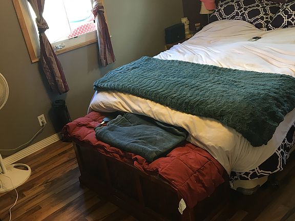 1st Bedroom New Paint