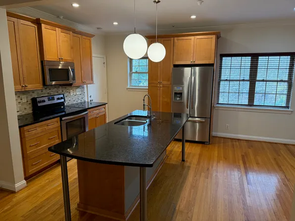 430 Lindbergh Dr NE, Atlanta, GA