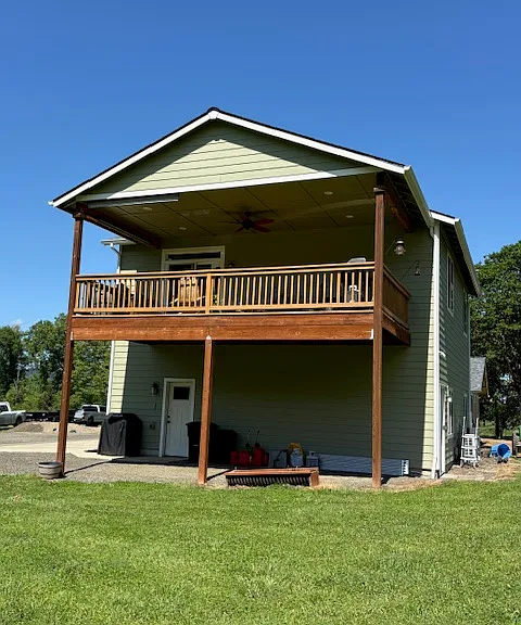 3402 Melrose Rd — Photo 2