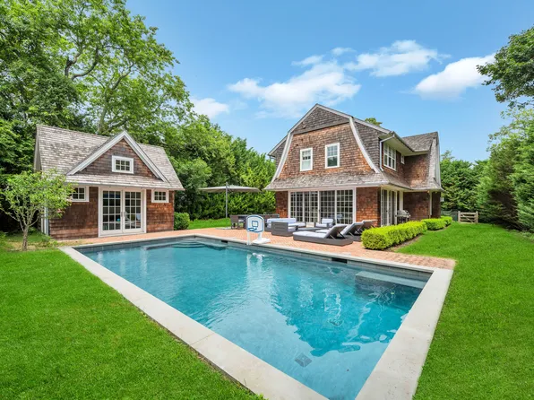 52 Miller Ln E, East Hampton, NY 11937