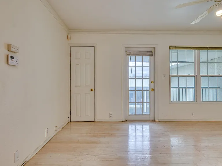 910 Duncan Ln #50 — Photo 12