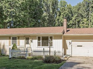 5826 Nearing Circle Dr, Mentor, OH 44060