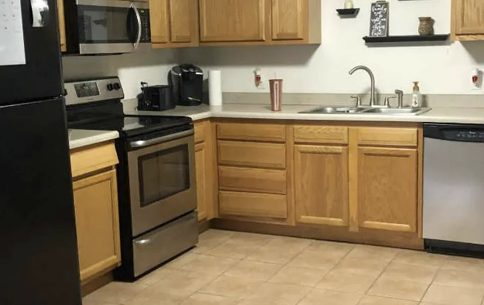 Twin Oaks Apartments