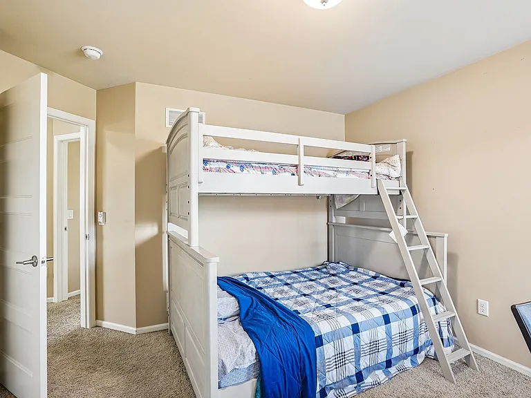 236 Little Bear Dr — Photo 32
