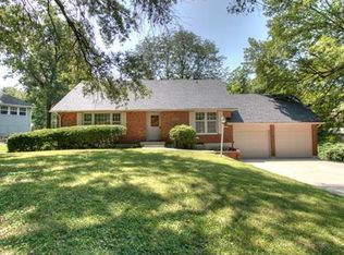 1109 W 35th Ter S, Independence, MO 64055