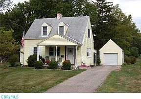 1st image of 203 Buckeye St