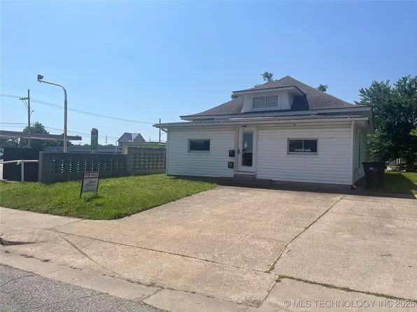 1026 E Line Ave, Sapulpa, OK 74066