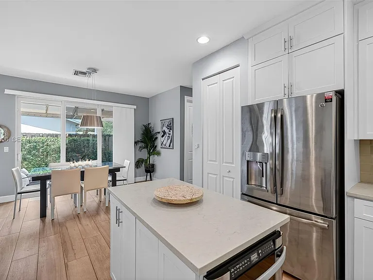 608 SW 15th St — Photo 23